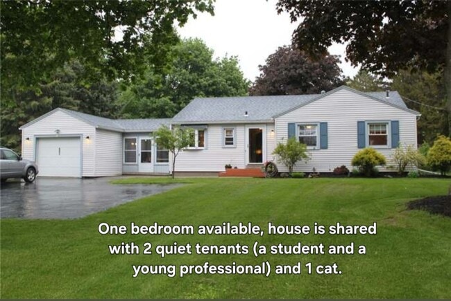 Photo - 880 Marshall Rd