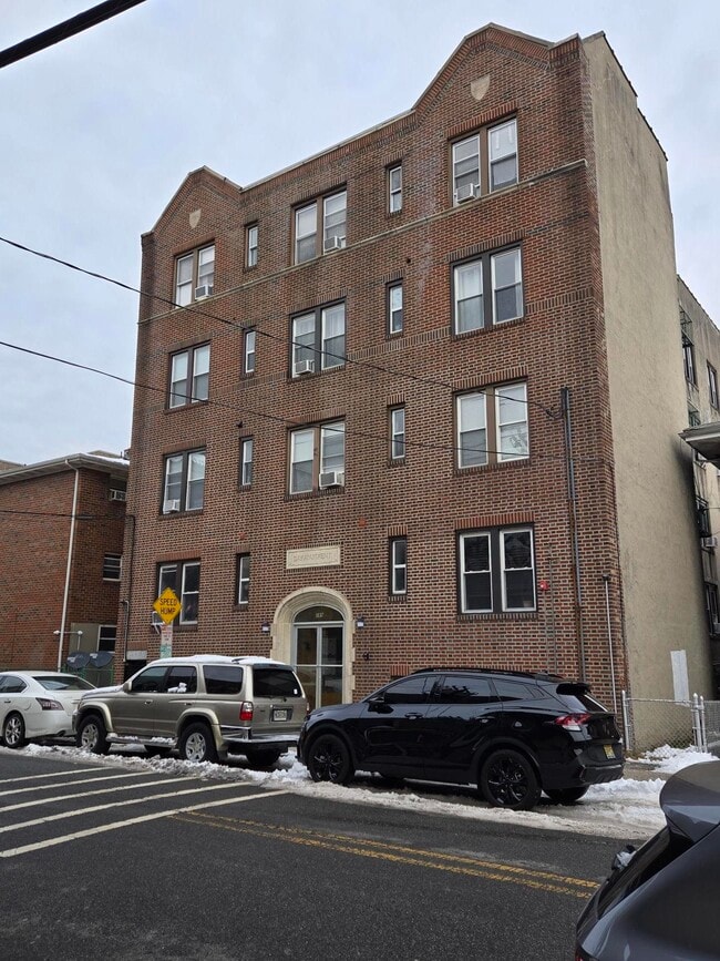 Photo - 289 Day Ave Unit B2