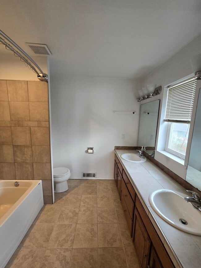 Photo - Condo in Blaine for Rent