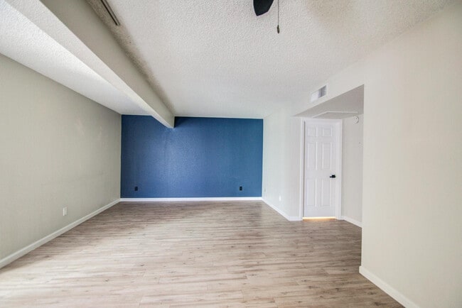 Photo - 7761 N 19th Dr