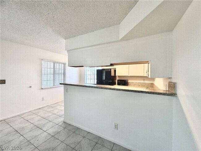 3427 E Cheyenne Ave Unit A
