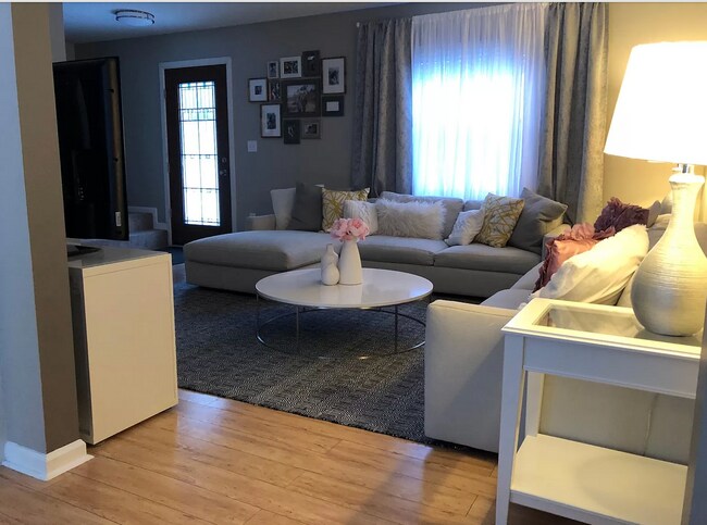 Photo - 3338 7th St NW