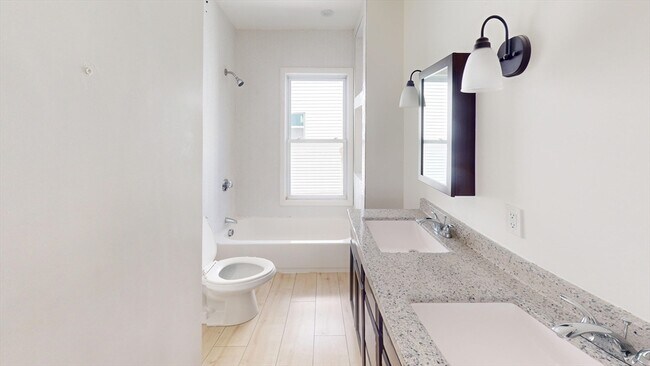 Photo - 45 Henry Ave Unidad 2