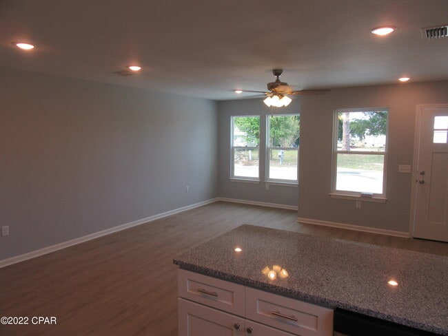 Photo - 1132 Mulberry Ave