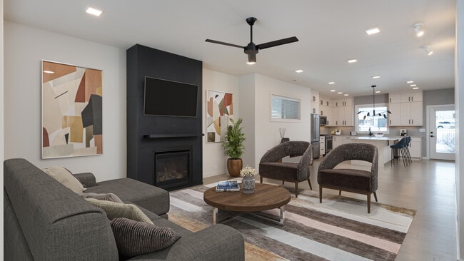 Photo - 2128 Dennison Ln