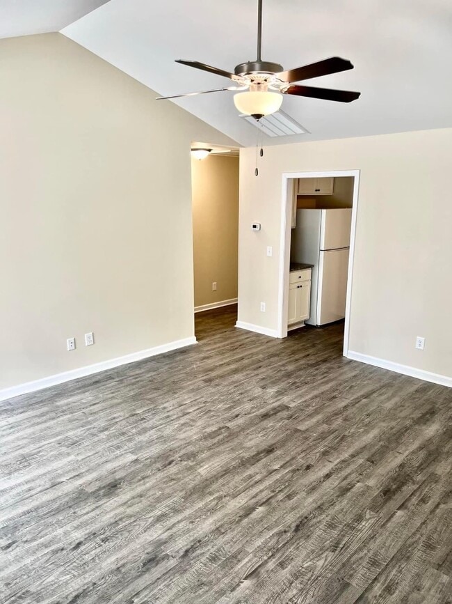 Photo - 1452 Murrill Hill Rd