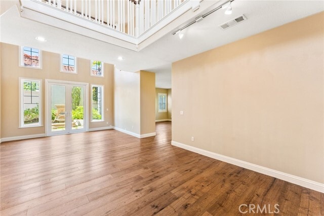 Photo - 24 Dartmouth Ln