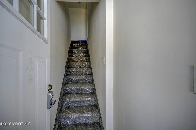 Photo - 12 N Main St