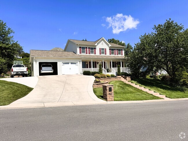 Building Photo - Single Family Home in Harrisonburg