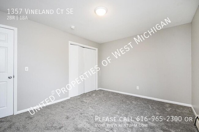 Photo - 1357 Vineland Ct SE