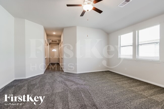 Photo - 255 Rd 5102F