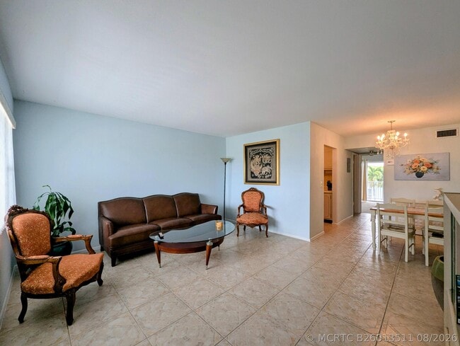 131 Doolen Ct Unit 303