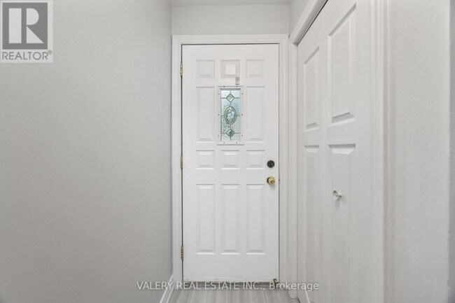 Photo - 48 Clarence St