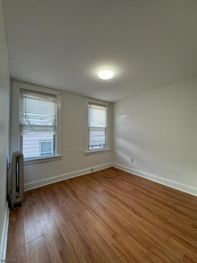 Photo - 107 Melville Pl Unidad 2