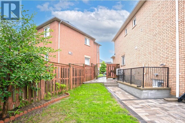 Photo - 77 Wheelwright Dr