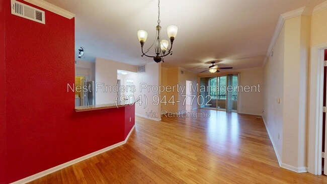8539 Gate Pkwy W Unit 122