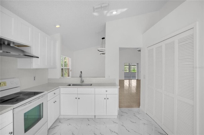 Photo - 1005 Delnova Ln