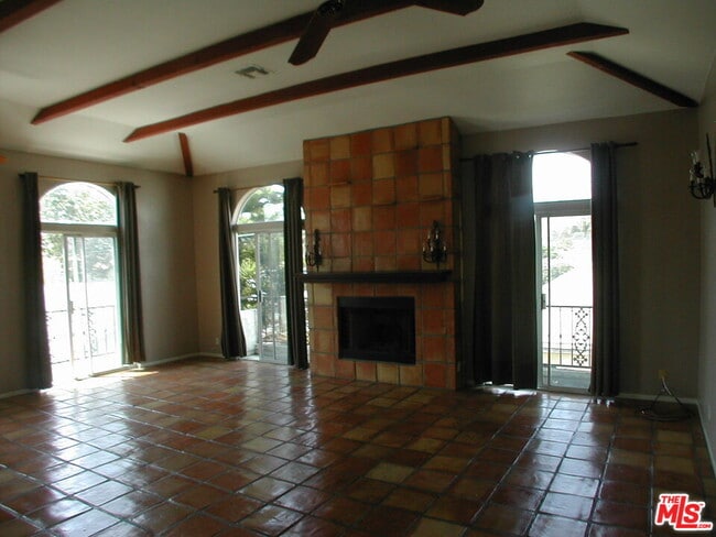 Photo - 522 N Edinburgh Ave