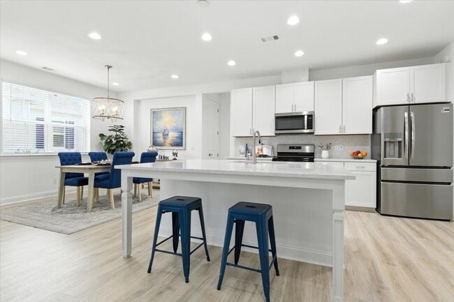 Photo - 35 Flip Side Ln