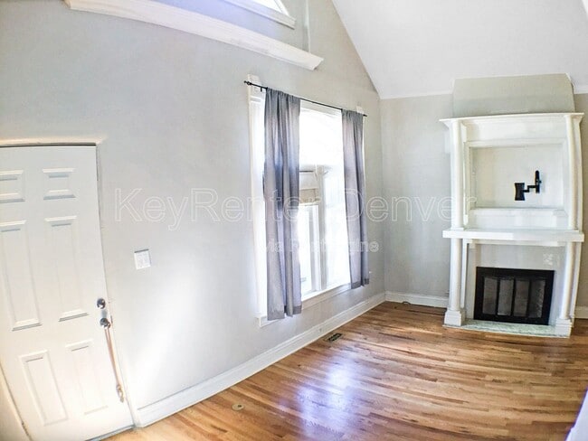 Photo - 1032 E 24th Ave