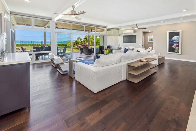 Photo - 201 Portlock Rd