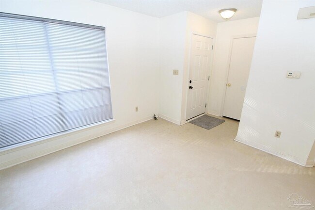 Photo - 6322 Harvard Ct