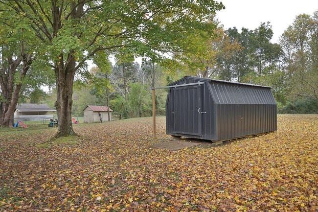 Photo - 2 BD, 1 BA Cozy Home in Dresden!