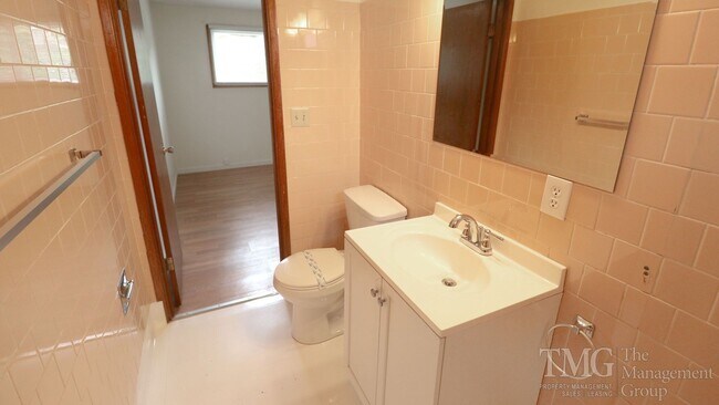 2908.5 NE Stapleton Rd