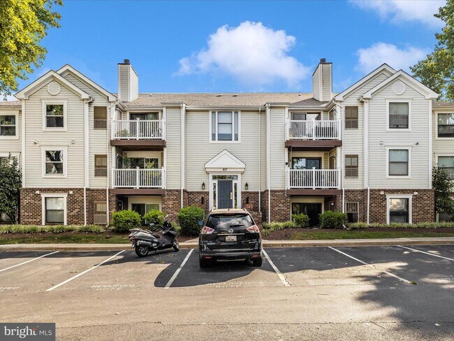 Photo - 807 Stratford Way Unit C