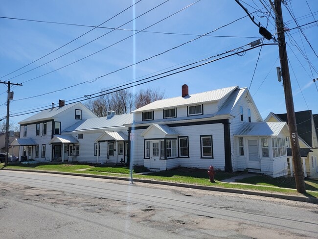 Building Photo - 59 Pearl St Unit #1