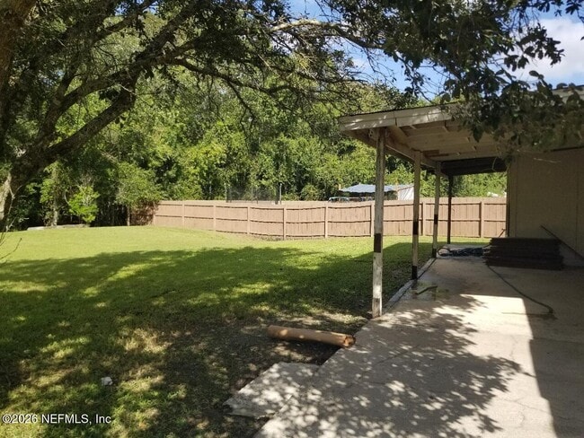8280 Rocky Creek Dr