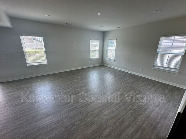 Photo - 106 Brookside Ln