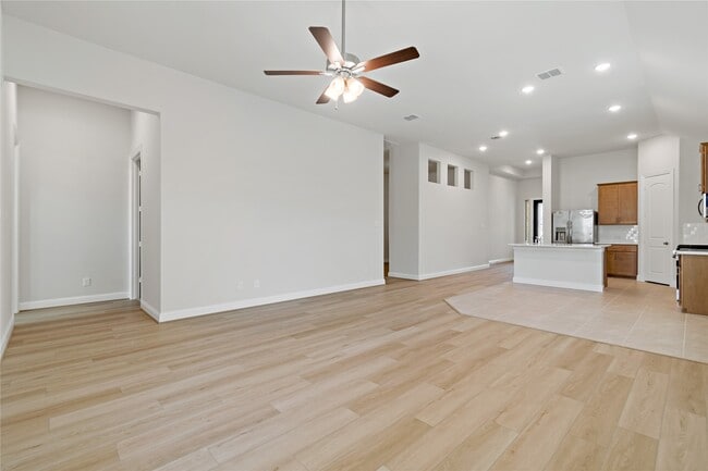 Photo - 2131 Villa Flora Ln