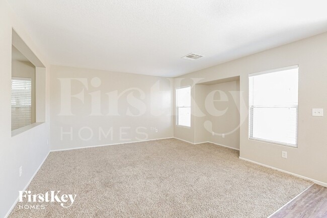 Photo - 9120 Patrick Henry Ave