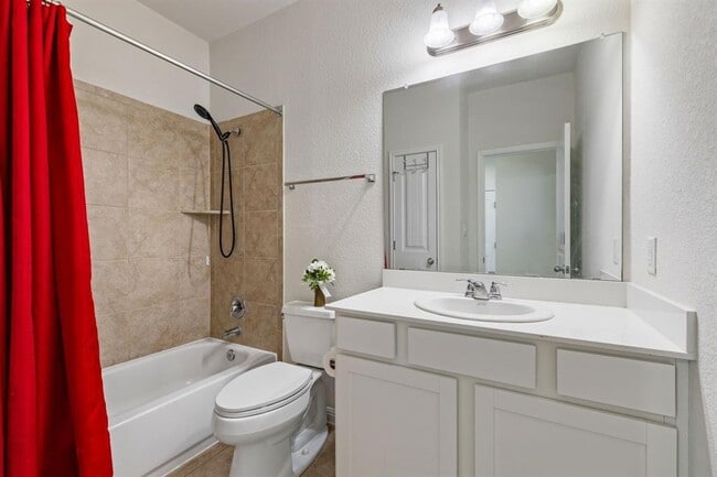 Photo - 8101 Pescara Cove