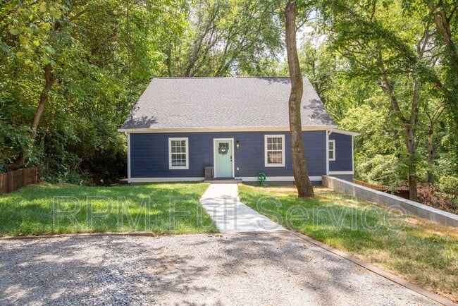 1021 College Ave Unit A