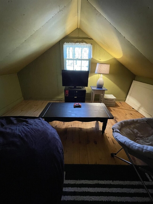 Photo - 19 Naomi St Unit ID1255632P