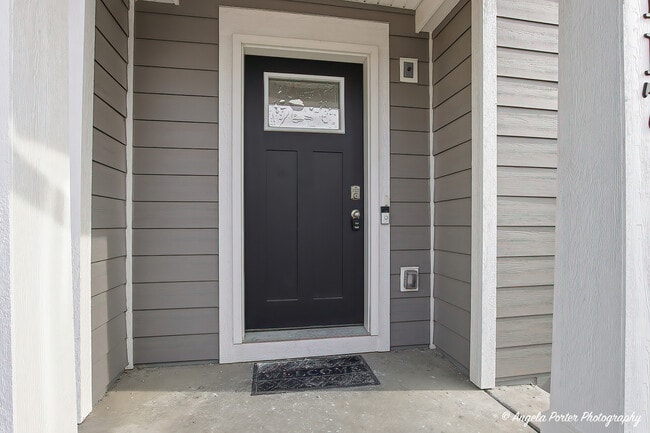 Photo - 2117 Yellowstone Blvd