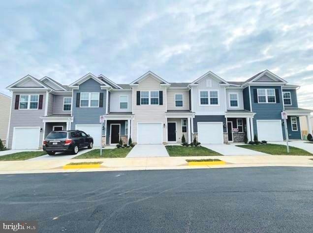 Photo - 425 Tevis St