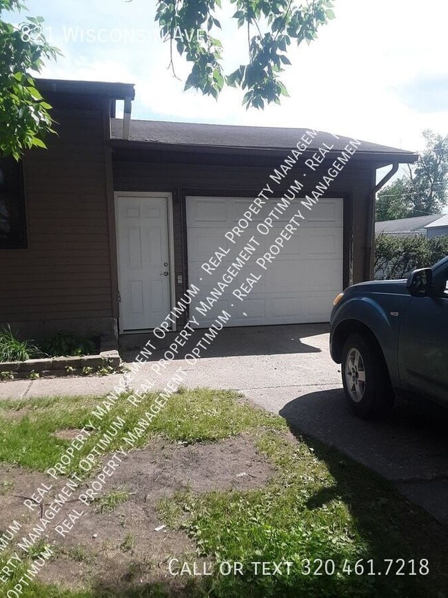 Photo - 821 Wisconsin Ave