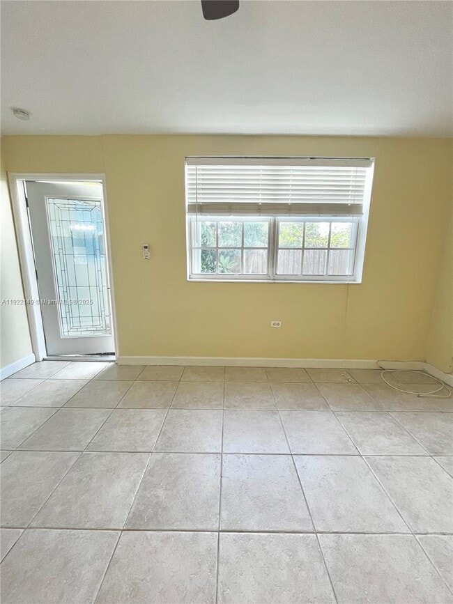 Photo - 6815 NW 14th St Unit 6815