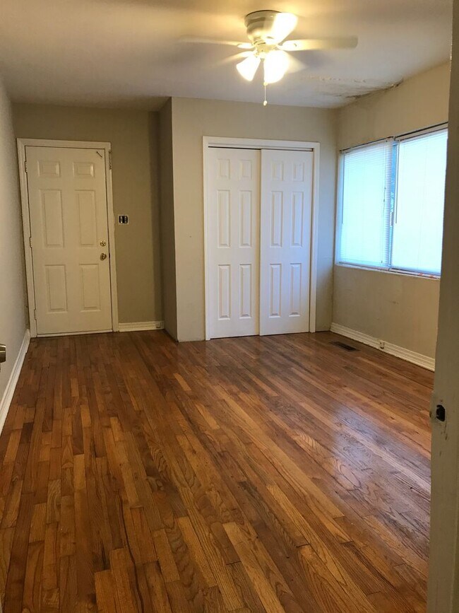 Photo - 3 Bedroom House on Desiree Ct. Available Now!