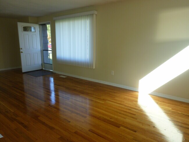 Photo - 1211 W Dalke Ave