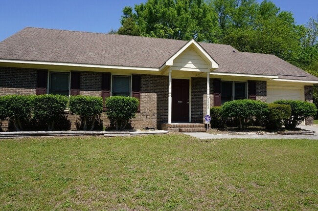 Building Photo - 2808 Rosemeade Dr