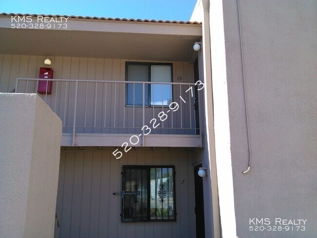 Photo - 6635 E Golf Links Rd Unidad #15