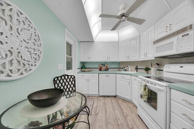 3492 NE Causeway Blvd Unit 103