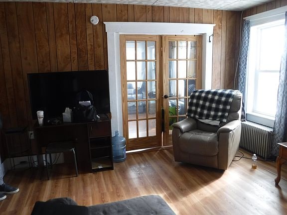 Photo - 9 Evergreen Ave Unit Floor 1