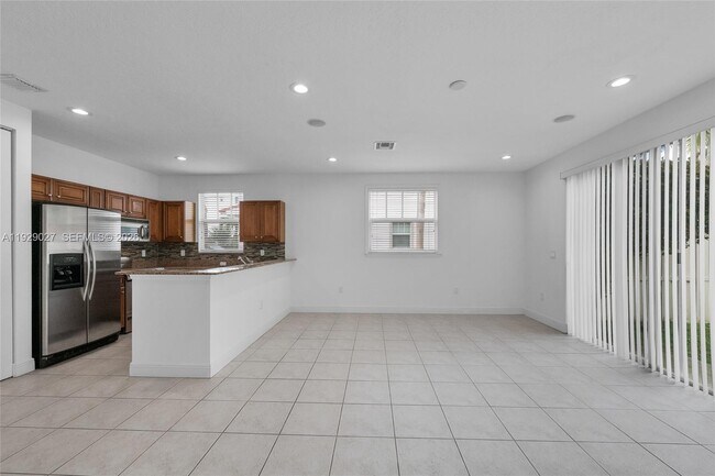 Photo - 4088 W Palm Aire Dr