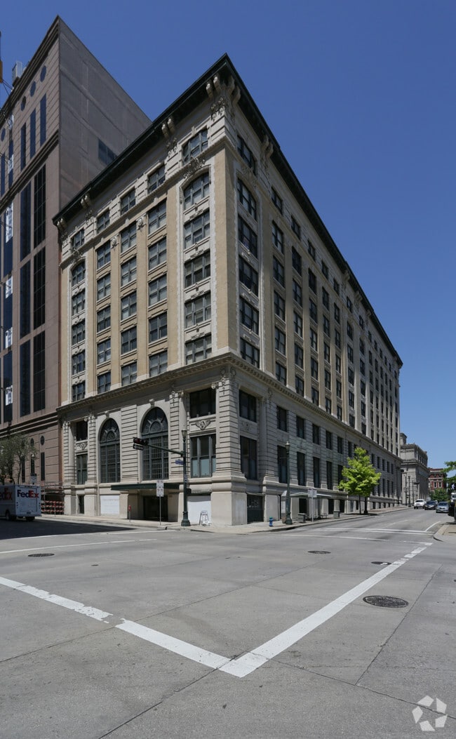 Primary Photo - Franklin Lofts