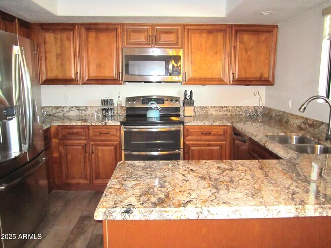 4303 E Cactus Rd Unit 407